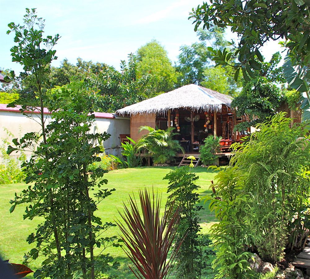 Chillout Guesthouse Panglao Bagian luar foto
